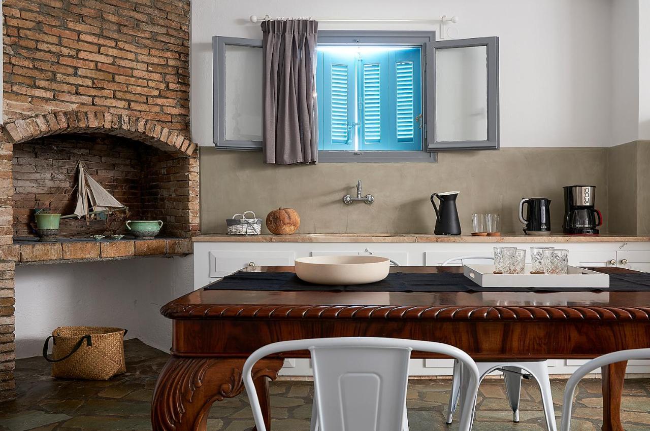 Miramare Luxury Apartments Firopotamos Екстериор снимка